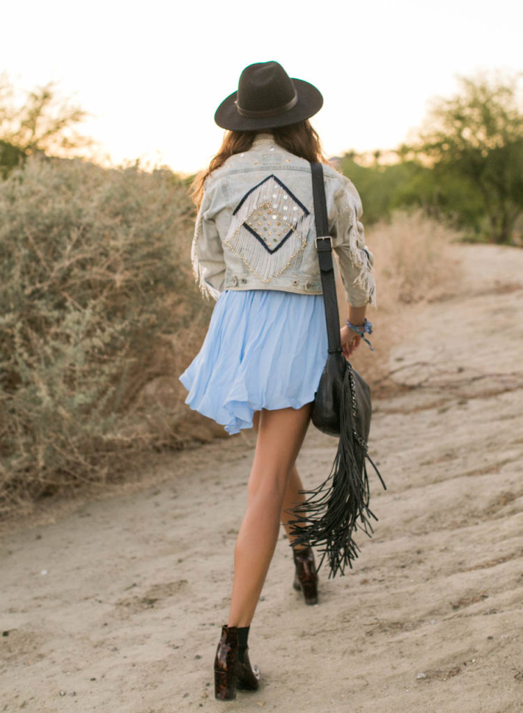 Revolve Festival Coachella Blogger Style. Photo by Samuel.Black