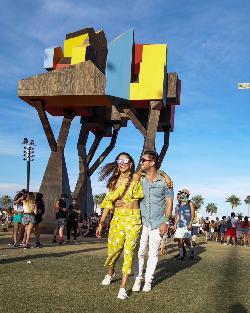 Coachella 2017 Weekend 1 festival fashion style seen on blogger model Xenia.Mz. Photos by Samuel Black