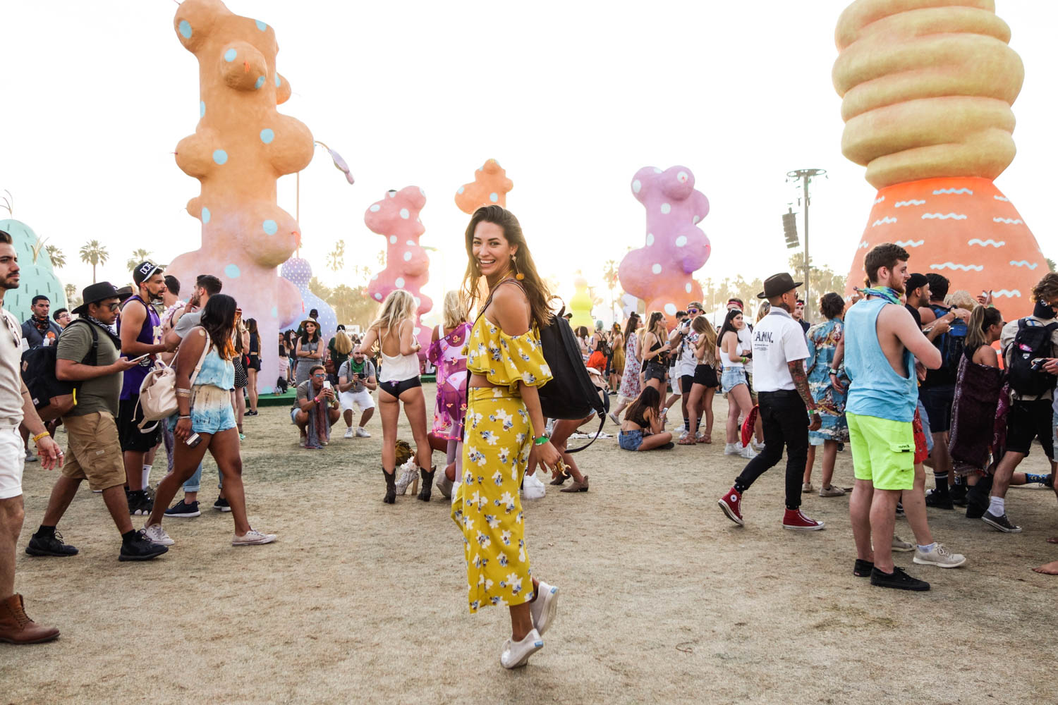 Coachella 2017 Weekend 1 festival fashion style seen on blogger model Xenia.Mz. Photos by Samuel Black