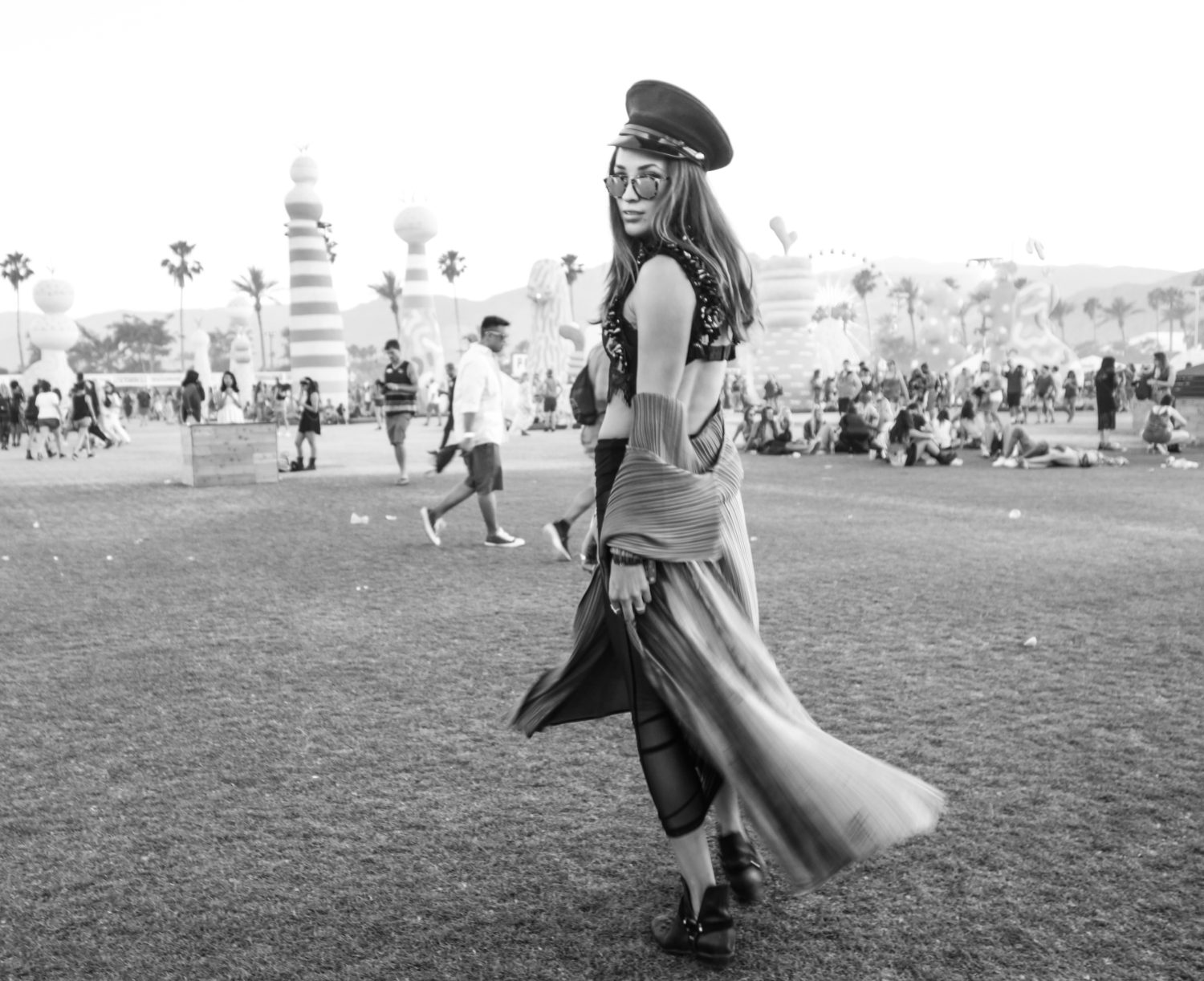 Coachella 2017 Weekend 2 festival fashion style seen on blogger model Xenia.Mz. Photos by Samuel Black