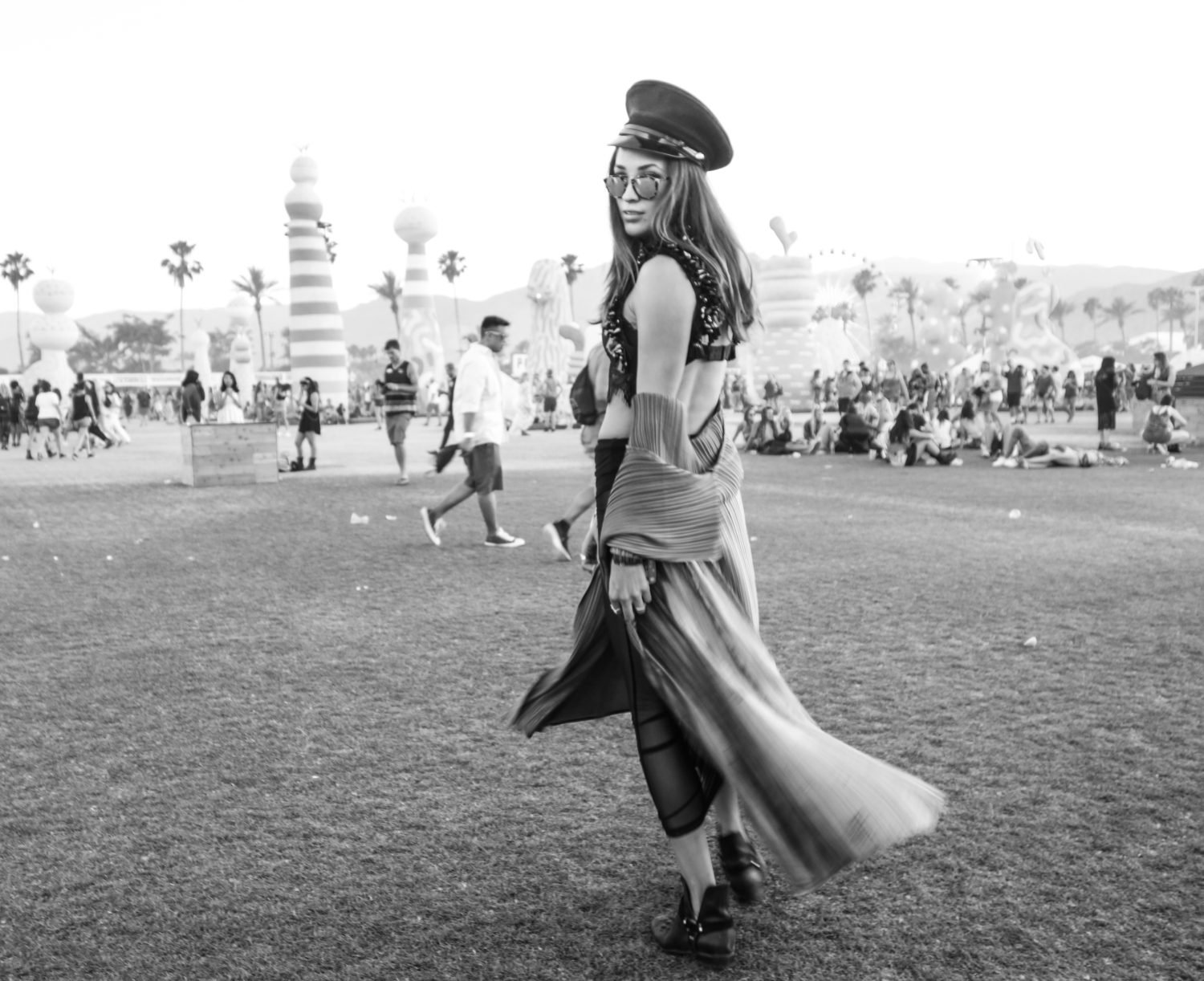 Coachella 2017 Weekend 2 festival fashion style seen on blogger model Xenia.Mz. Photos by Samuel Black